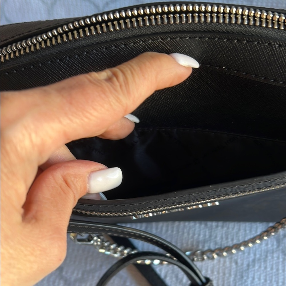 Michael Kors Black leather ladies bag - Picture 7 of 7